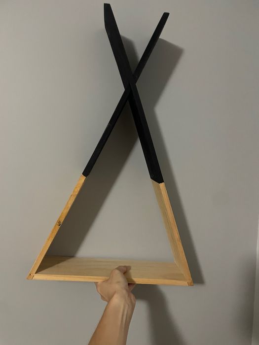 Półeczki wiszące tipi