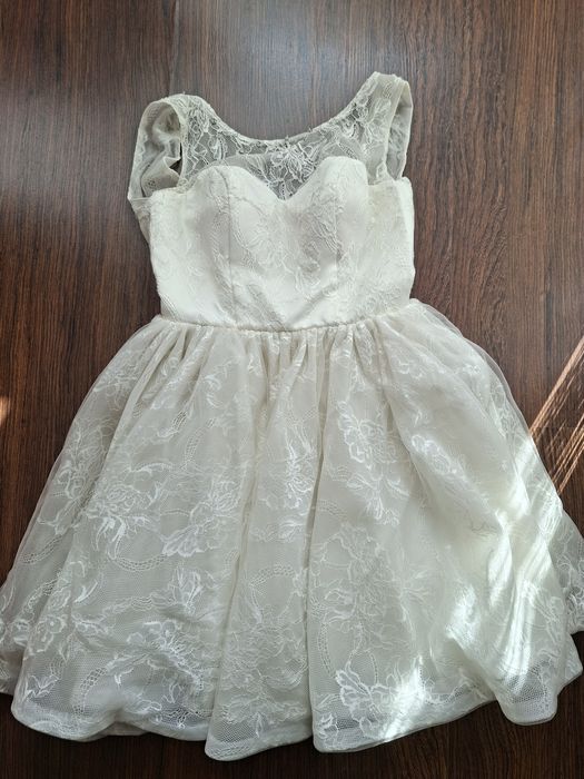 Piękna sukienka rozmiar XS