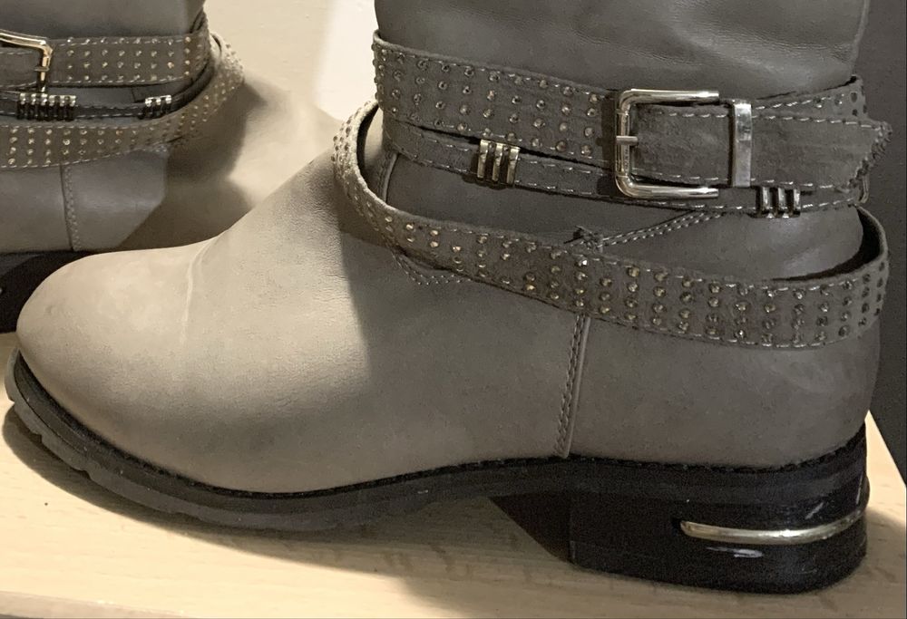 KOZAKI damskie rozm. 39 - ocieplone - dlugosc wkladki 25 cm