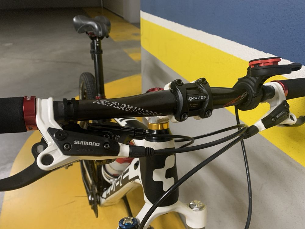 Bicicleta CUBE Reaction GTC carbon 27,5