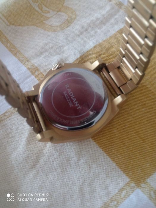 Relógio novo da radiant