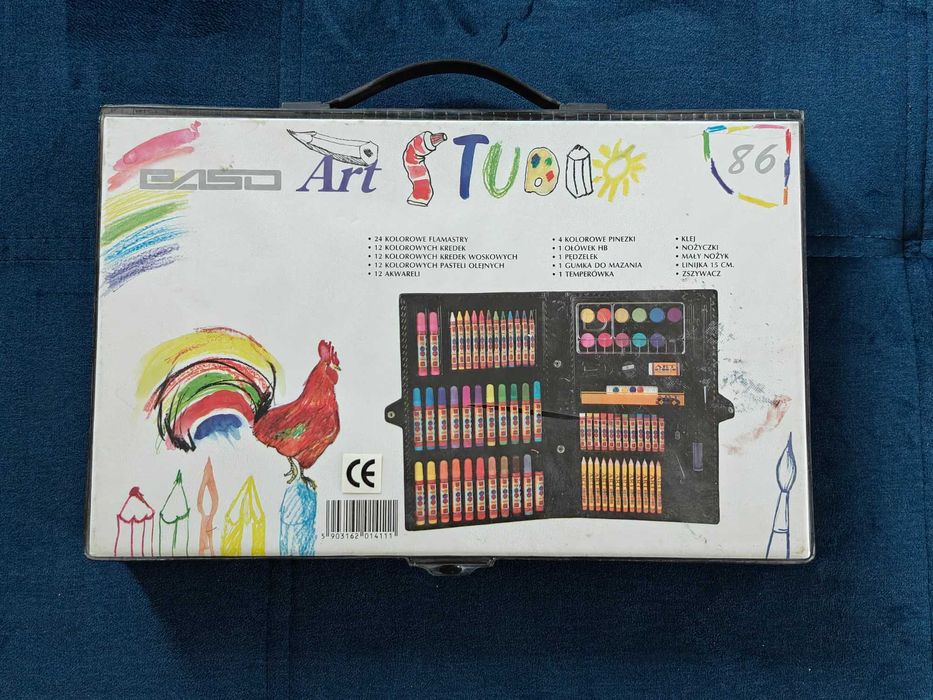Zestaw artystyczny do malowania walizka PASO kredki farby flamastry