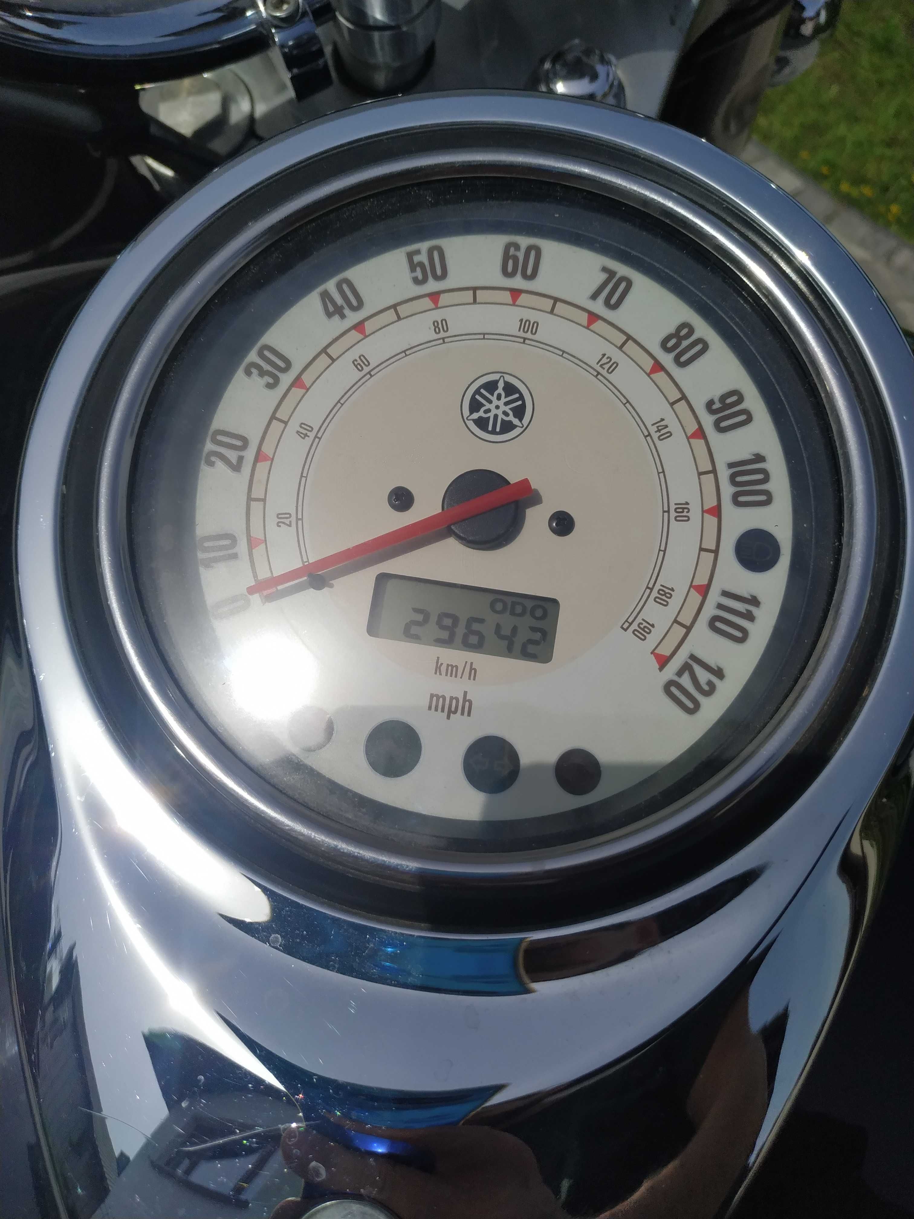 Yamaha XVS 1100; V-Star (Drag Star) zielony 2003r. mały przebieg