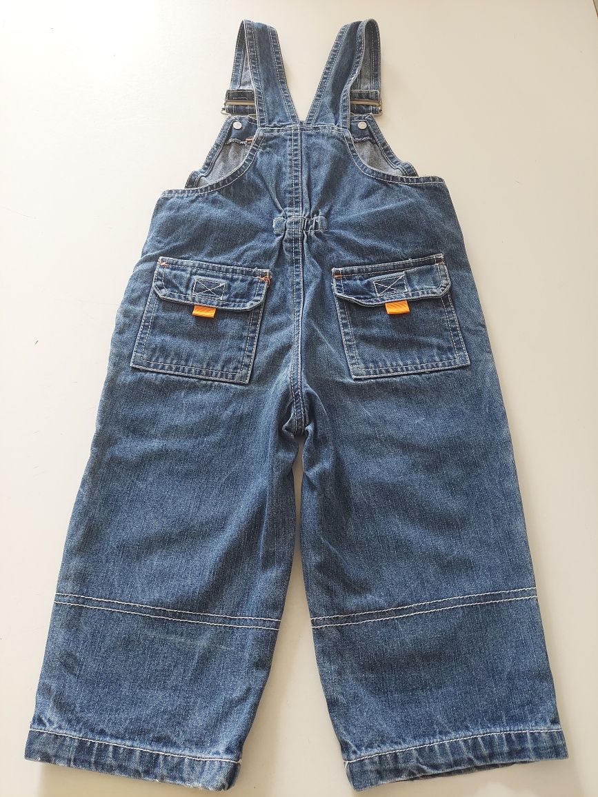Детские джинсовые комбинезоны на 2-3 года.