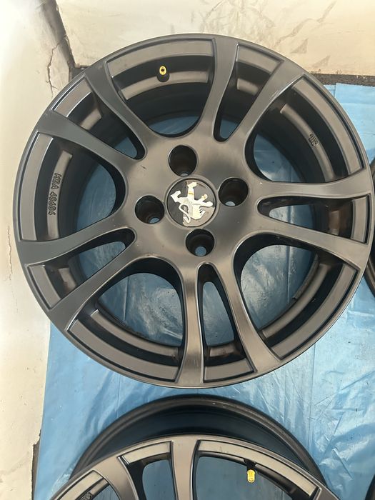 647 Felgi Alumniowe PEUGEOT R 16 4x108 otwór 65 Bardzo Ładne Czarne