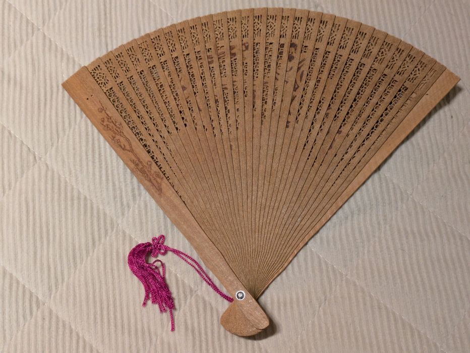 Wachlarz w dekoracyjnym opakowaniu