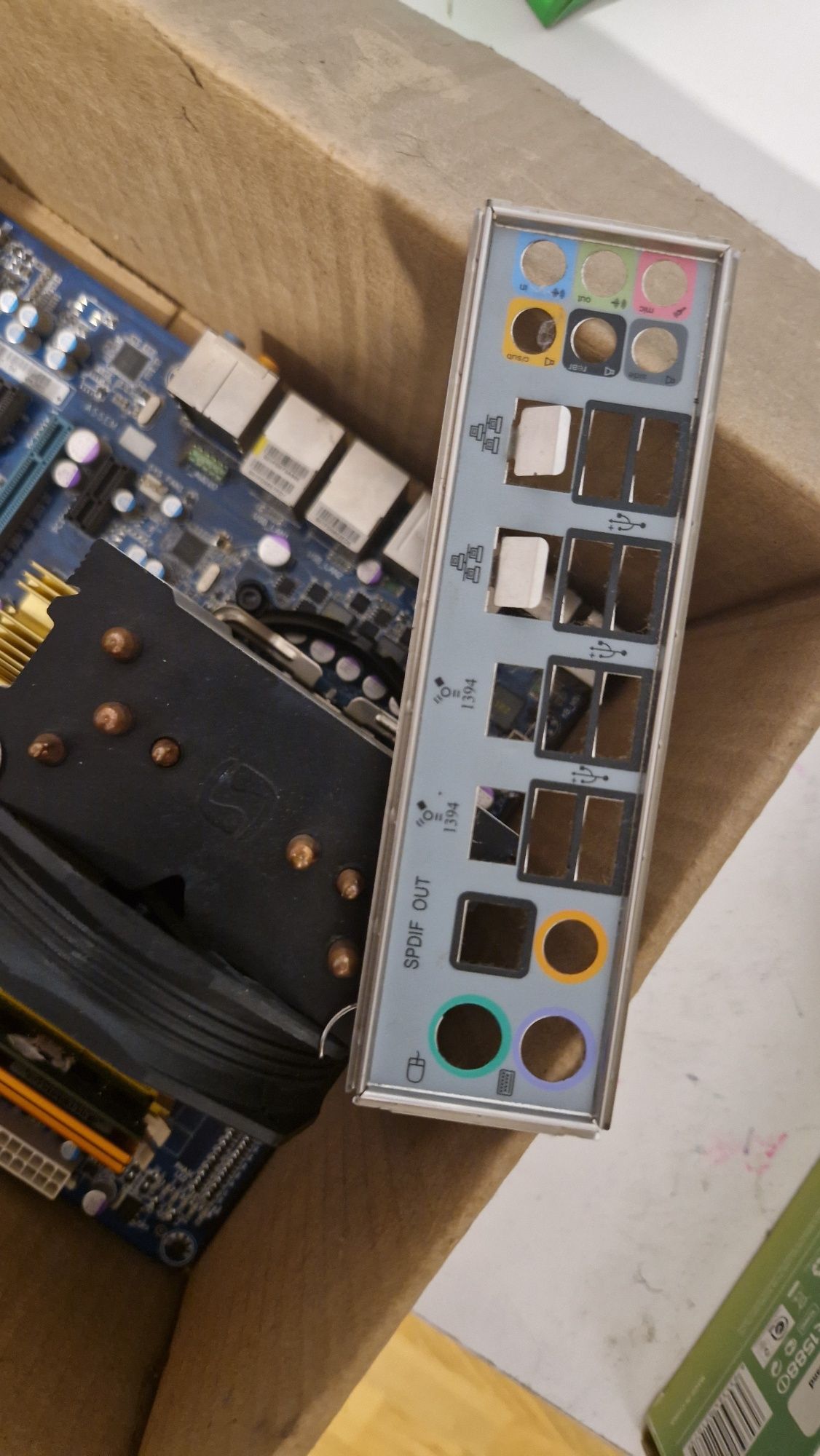 Zestaw Płyta Gigabyte GA EP45 DS3, Intel Core 2 quad q9550, 6gb Ram