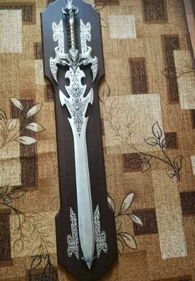 Idealny prezent Miecz Conana demona metalowy