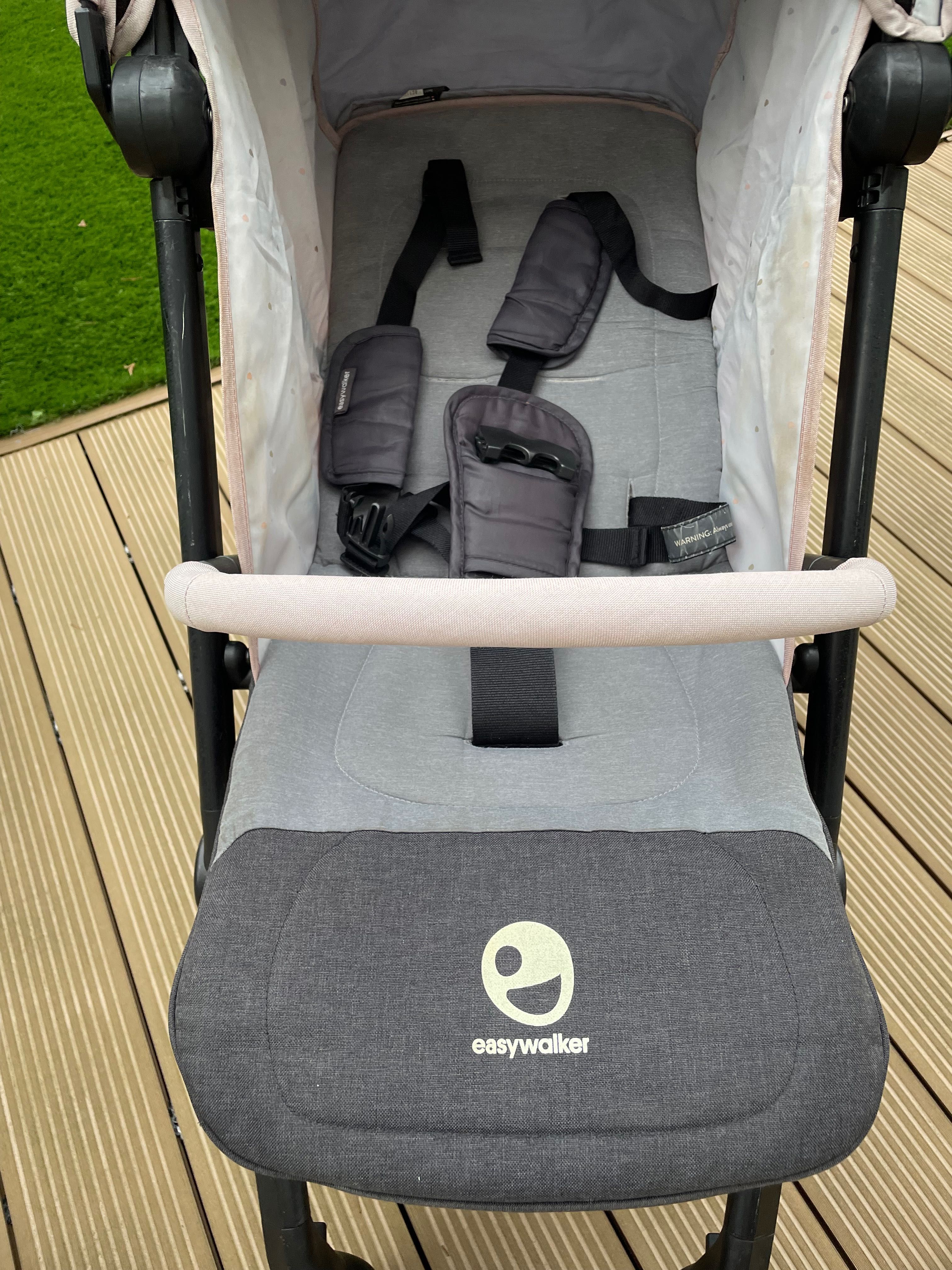 Lekki wózek spacerówka Easywalker Buggy XS do samolotu