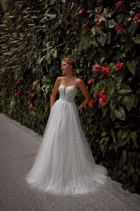 Nowa suknia w atrakcyjnej cenie