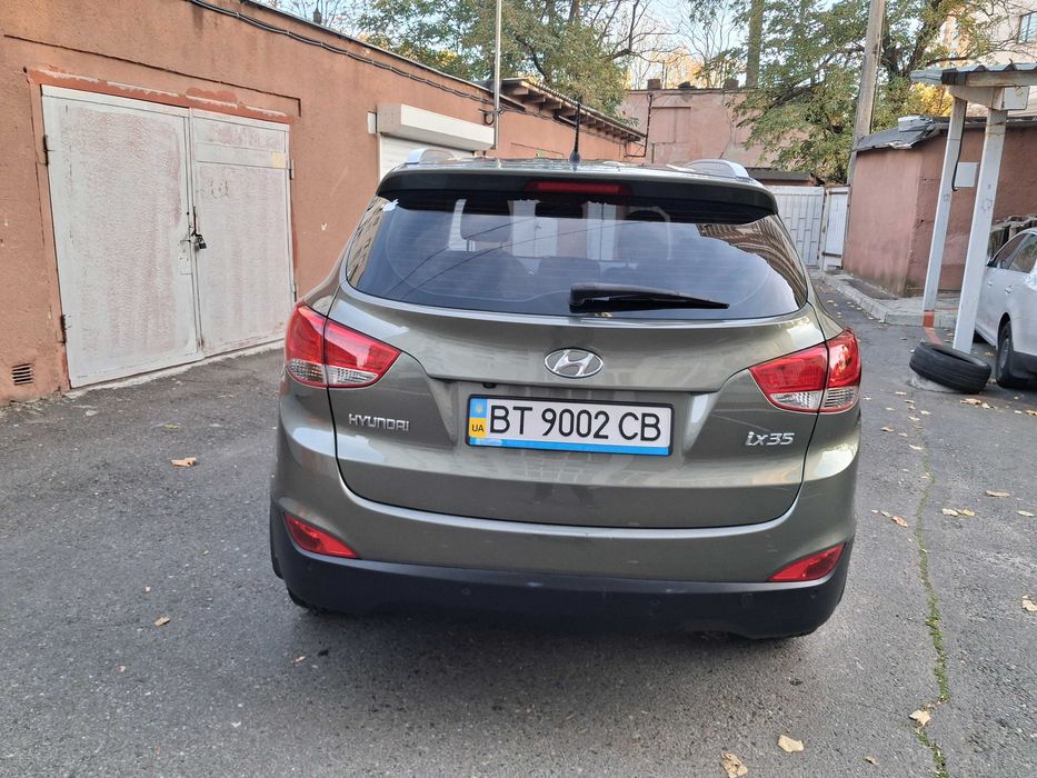 Продам Hyundai ix 35 в идеальном состоянии!