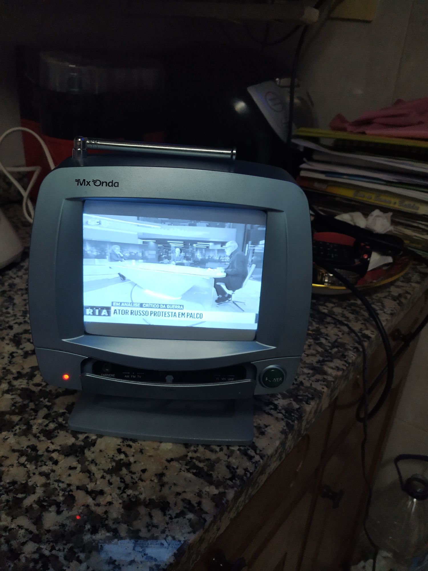 Mini TV MX ONDA Preto e Branco