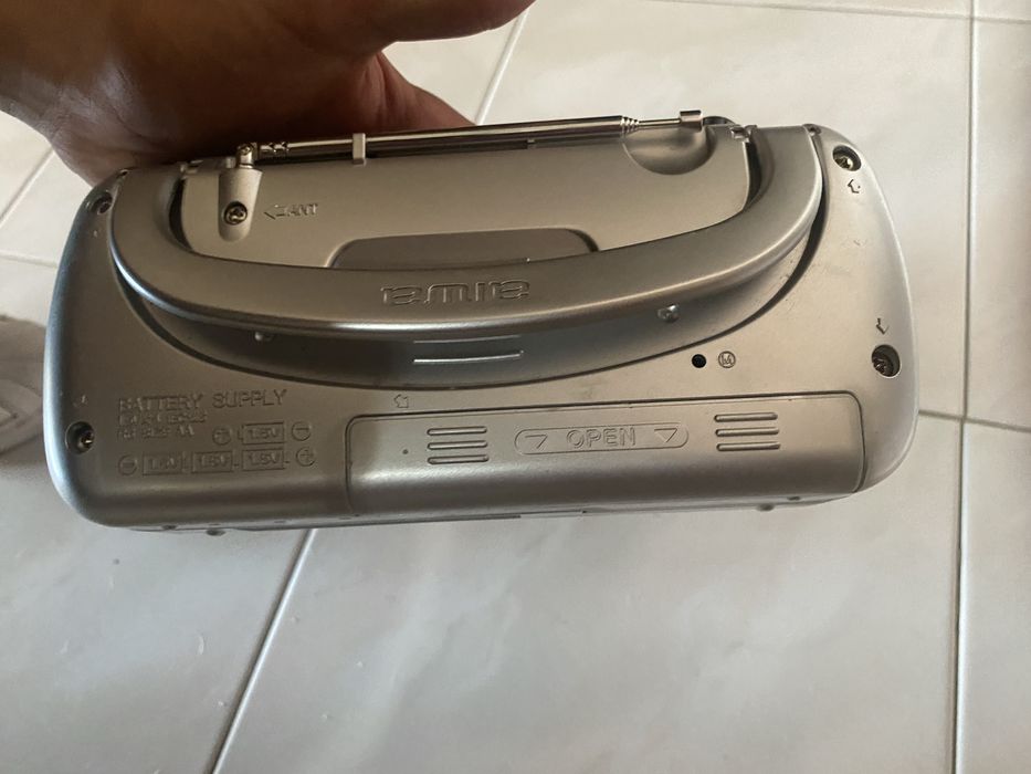 Radio e cassete e despertador