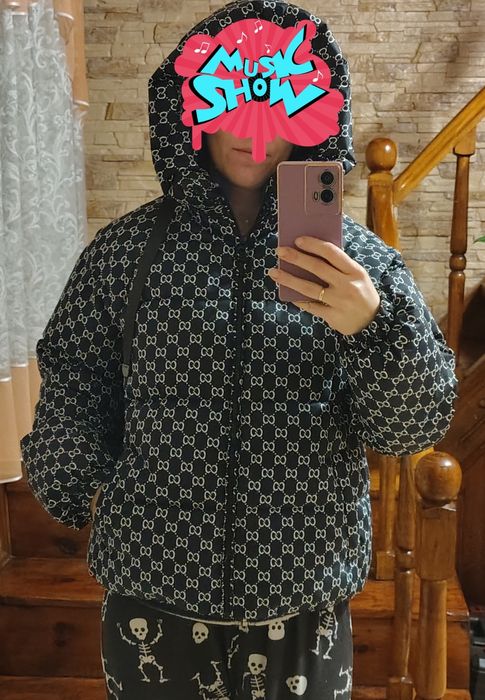 Куртка осінь ,тепла зима  чорна