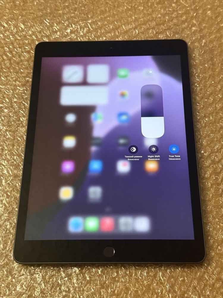 10.2”Apple iPad 7th 128gb WIFI Ідеал 98% батарея A2197
