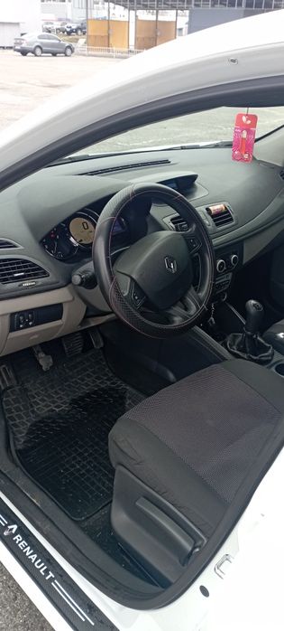 Рено Меган 3 в чудовому стані)