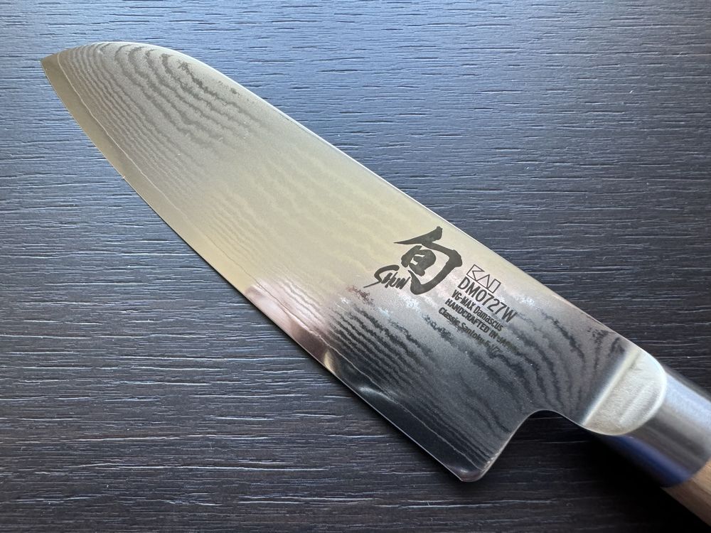 Японський професійний кухонний ніж сантоку Shun Classic Blonde Santoku