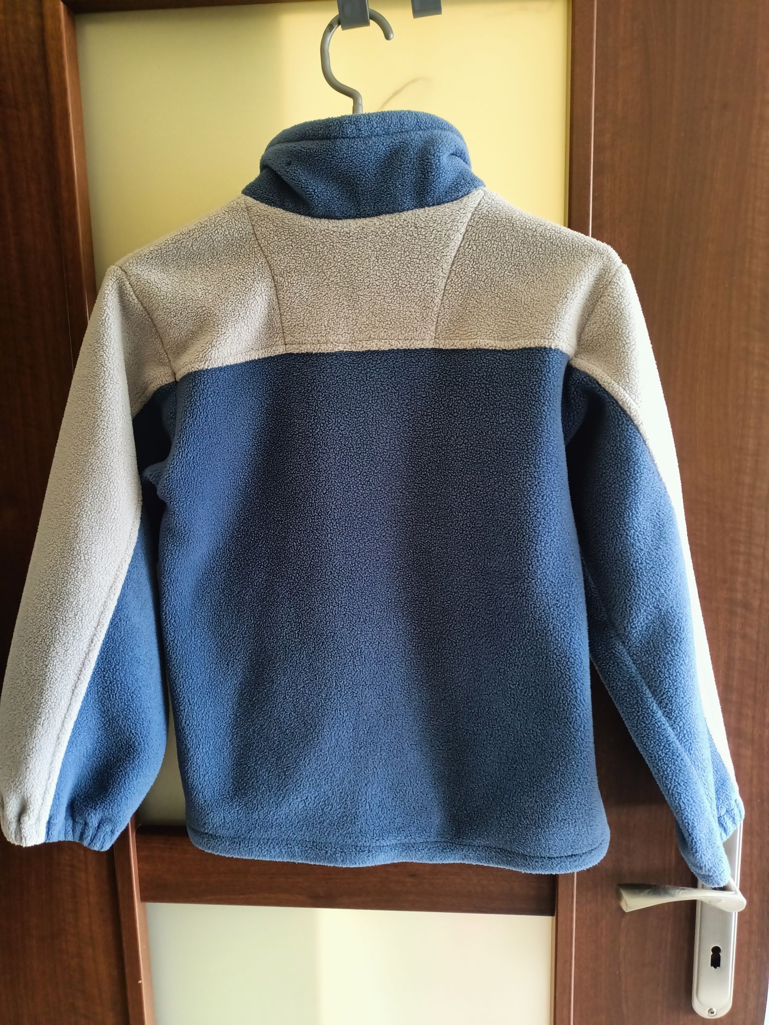Bluza polar,kurtka  r.140cm