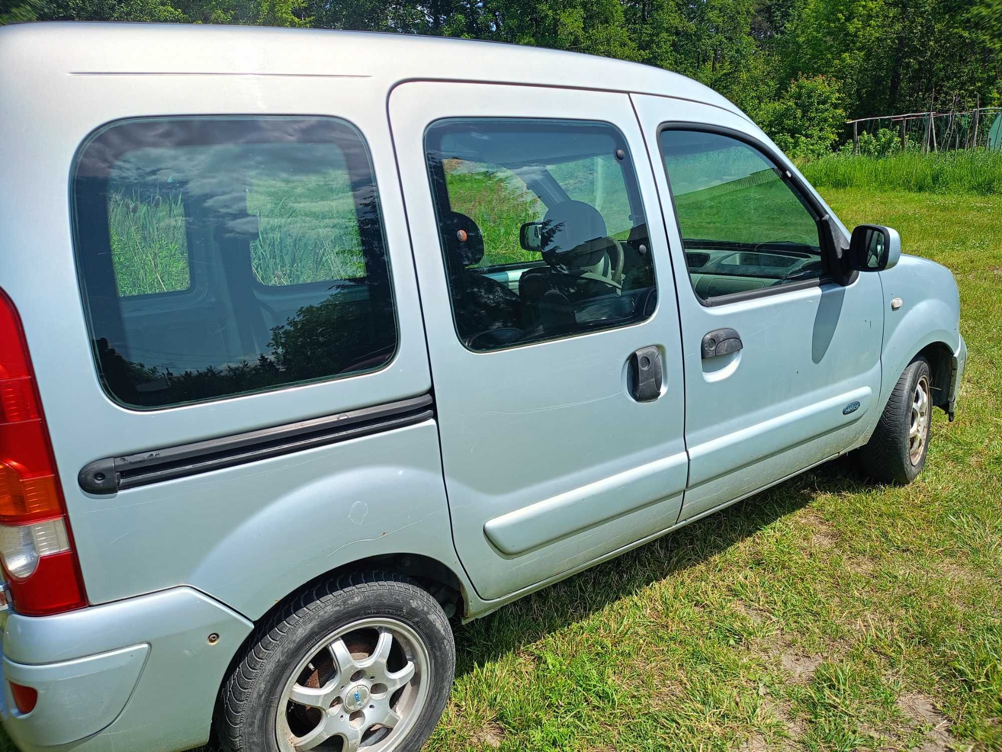 Renault Kangoo 1.5 CDI części zderzak lampy drzwi klapsa