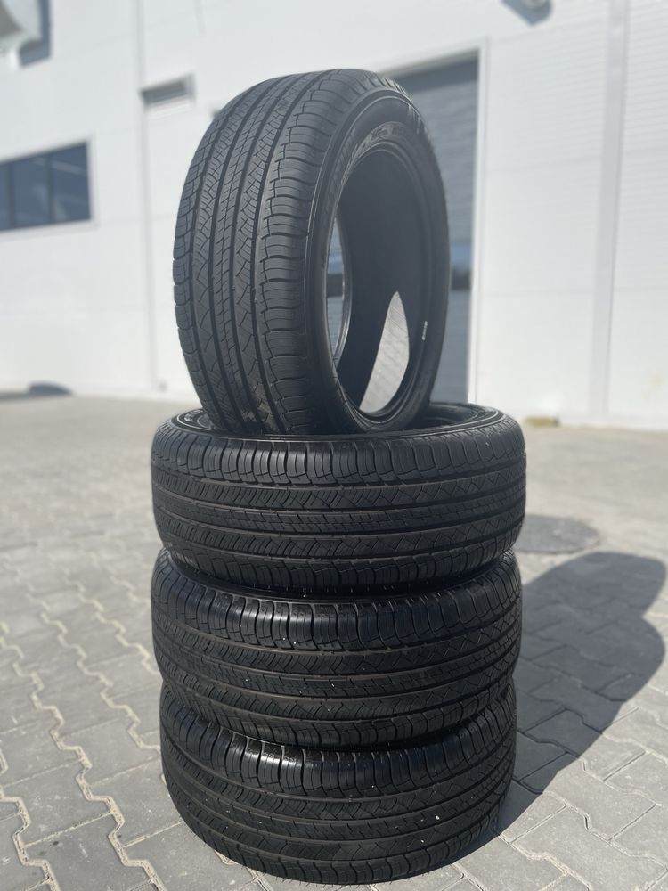 Шина Michelin Latitude Tour HP 235/55R18