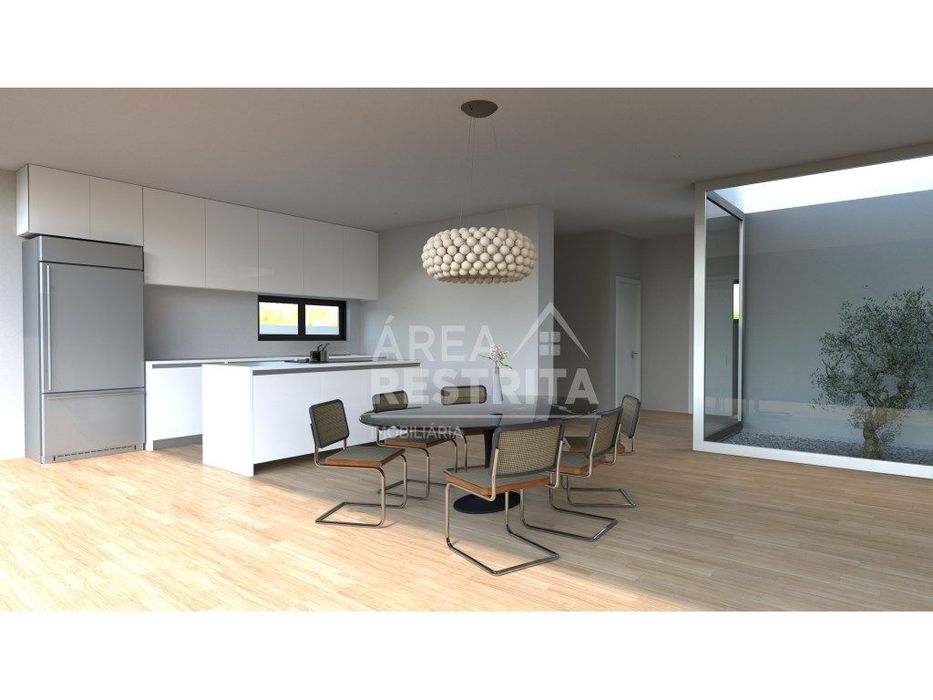 Moradia Isolada Térrea T4 NOVA
