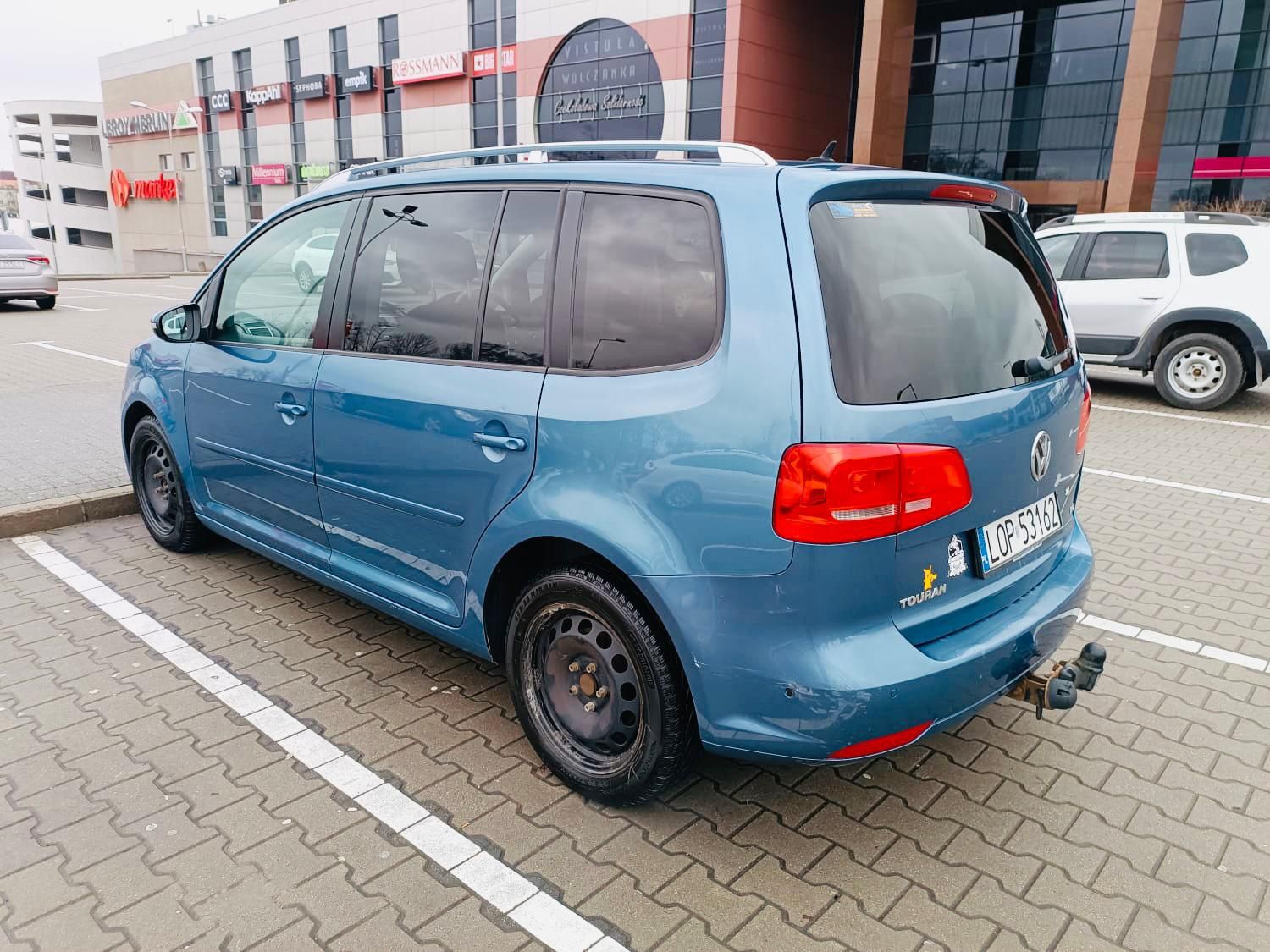 VW Touran 1.6TDI 7 osób, dwa komplety kół ,bez ekologi