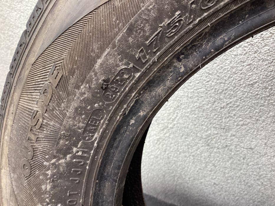 ROADSTONE 175/65r14  2szt opony zima zimowe 5.2mm 2022r