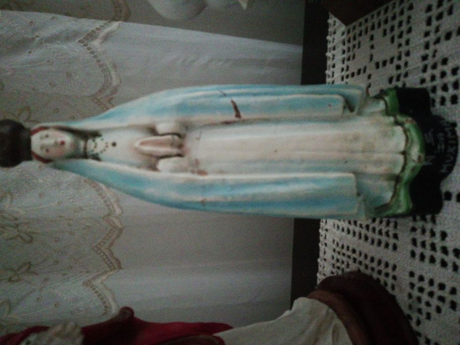 Estatuetas católicas