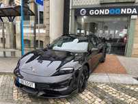 Porsche Taycan Cross Turismo Turbo