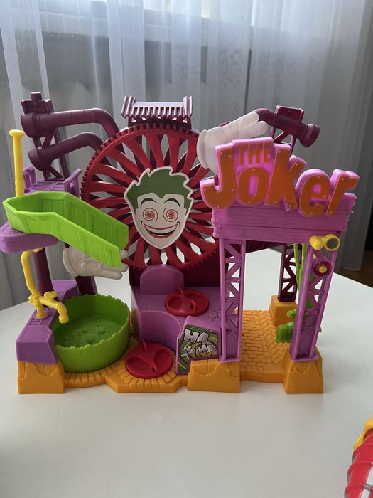 Fisher-Price Imaginext hasbro Joker джокер база джокера танк, машини