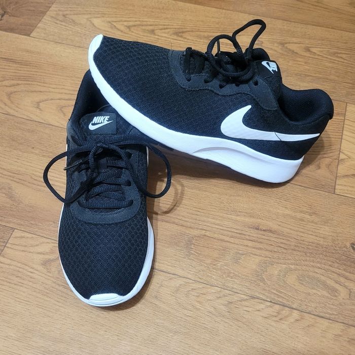 Кросівки  Nike p.39