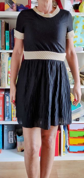 Vestido curto de malha