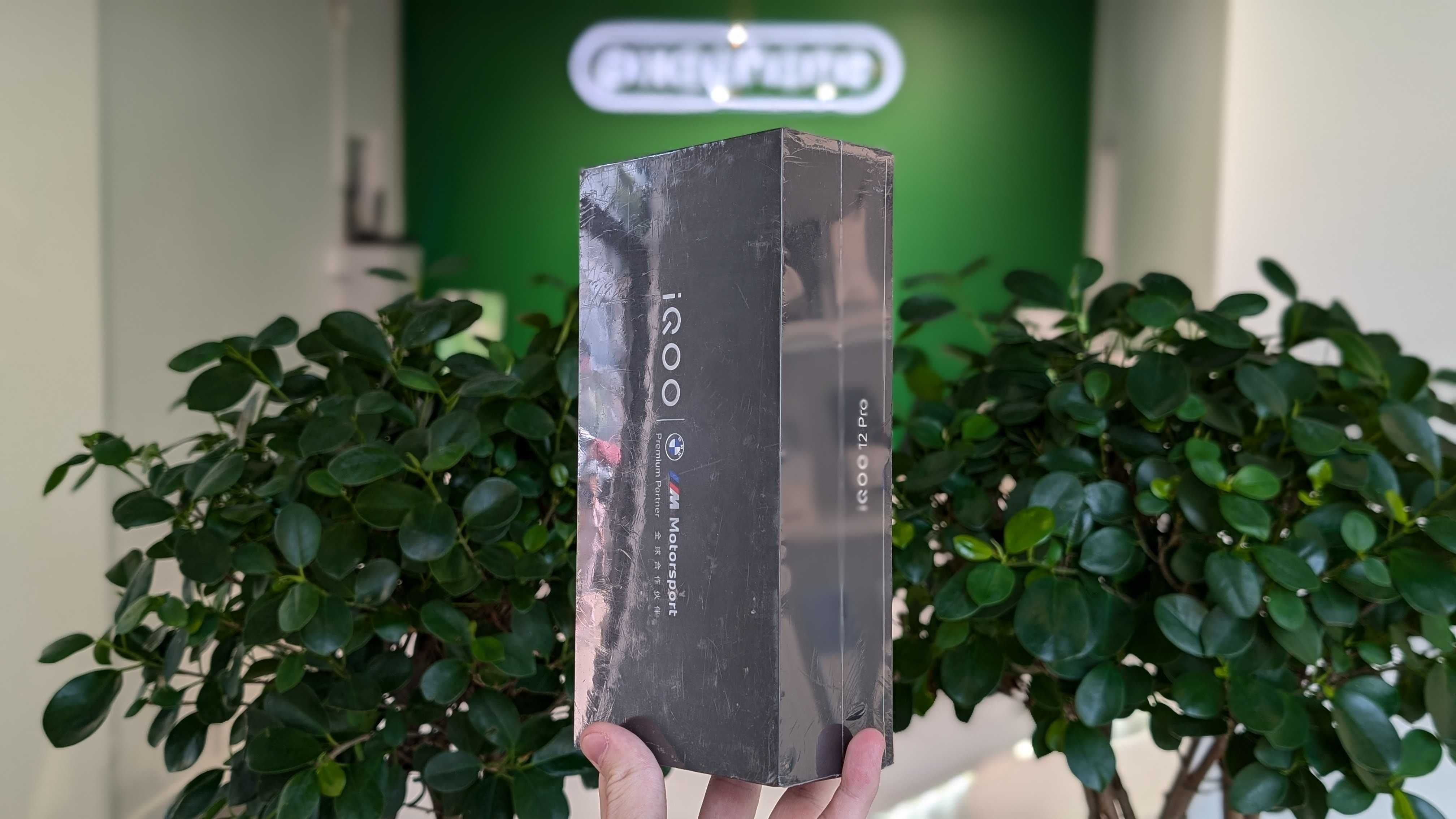 Магазин NEW vivo iQOO 12 Pro 16/512GB Black Гарантiя Оплата частинами