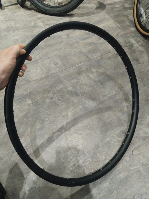 Обід Giant 27.5 DT Swiss