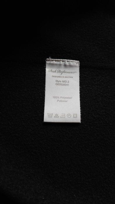 czarna bluza narciarska techniczna Peak Performance Golf termiczna M