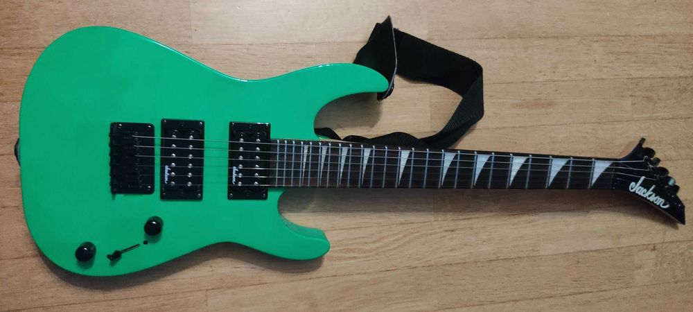Guitarra Jackson Minion