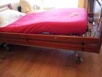 Cama Articulada Elétrica Invacare SB 755