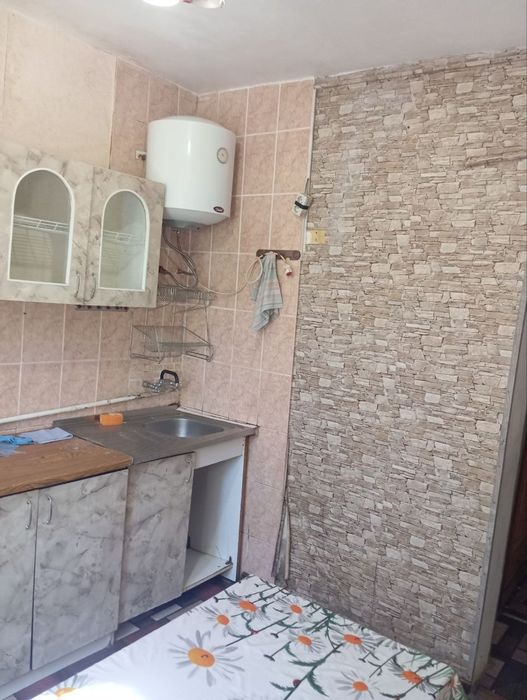 Продам 2-кім. квартиру с.Микуличі Київ 25км. Немішаєве 1км. Буча 10км