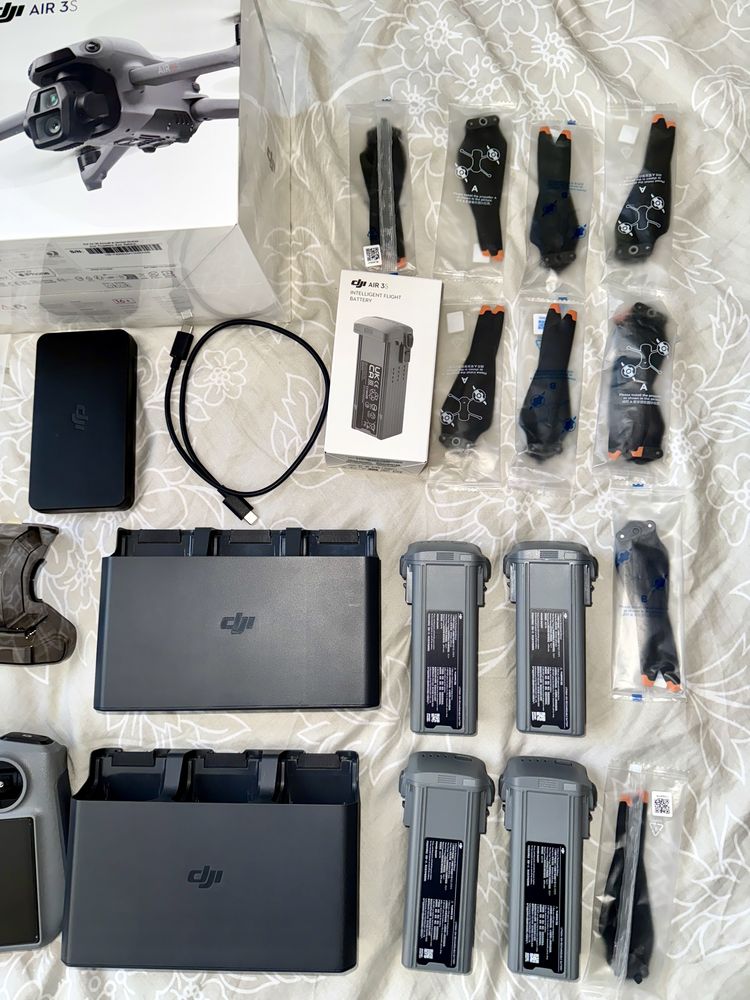 MEGA ZESTAW DJI Air 3 S Air3S NOWY FMC Care 2 Lata + 4 Baterie RC 2