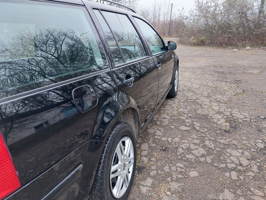 Гольф 4 1.6 mpi.Універсал