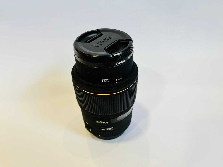 Obiektyw Sigma 105 mm f/2.8 EX DG Macro