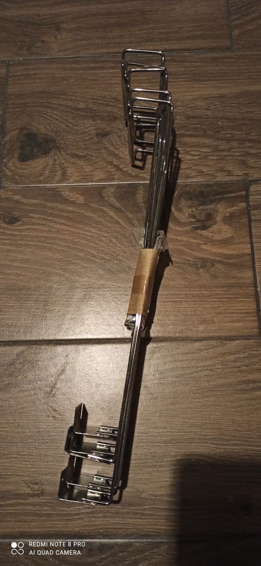 Wieszaki na kieliszki do wina pod szafkę nowe