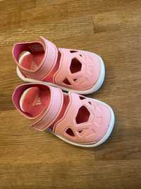 Różowe sandałki dla dziewczynki Adidas rozmiar 23
