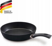 Patelnia Fissler z powłoką nieprzywierającą o średnicy 28 cm