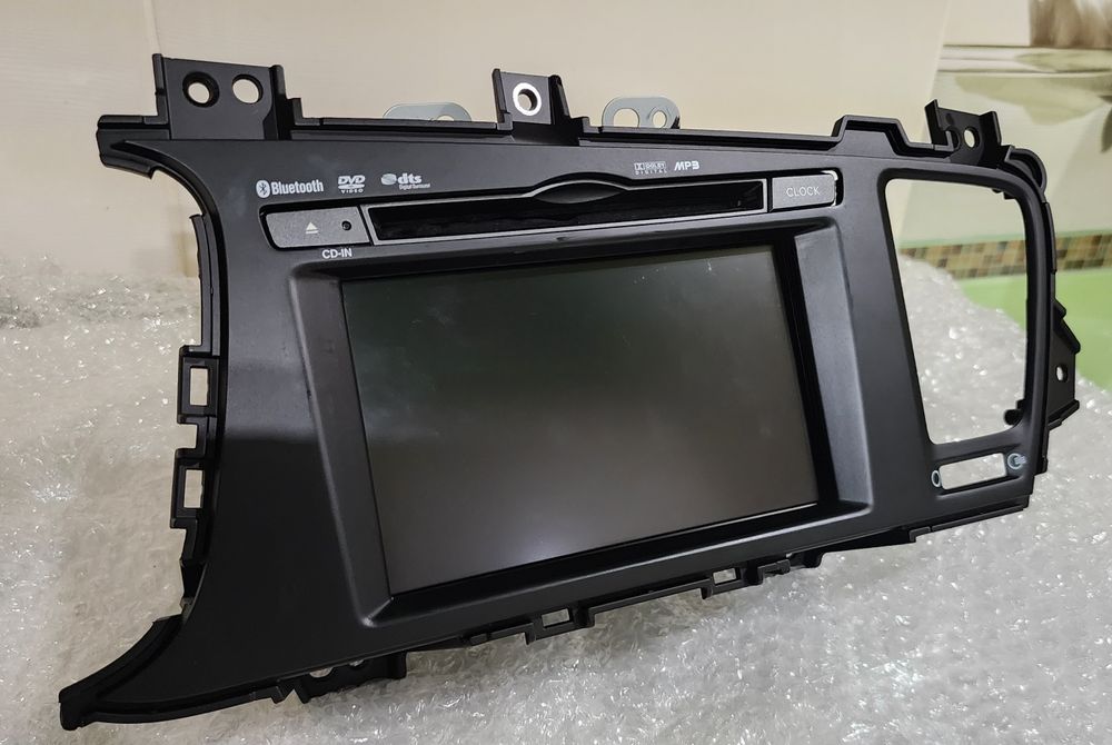 Магнитола с рамкой KIA OPTIMA 2010-2013 оригинальная