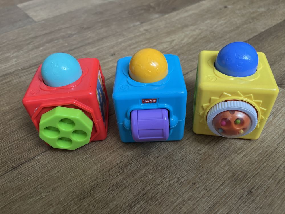 Кубики Fisher-Price Кубики, що рухаються