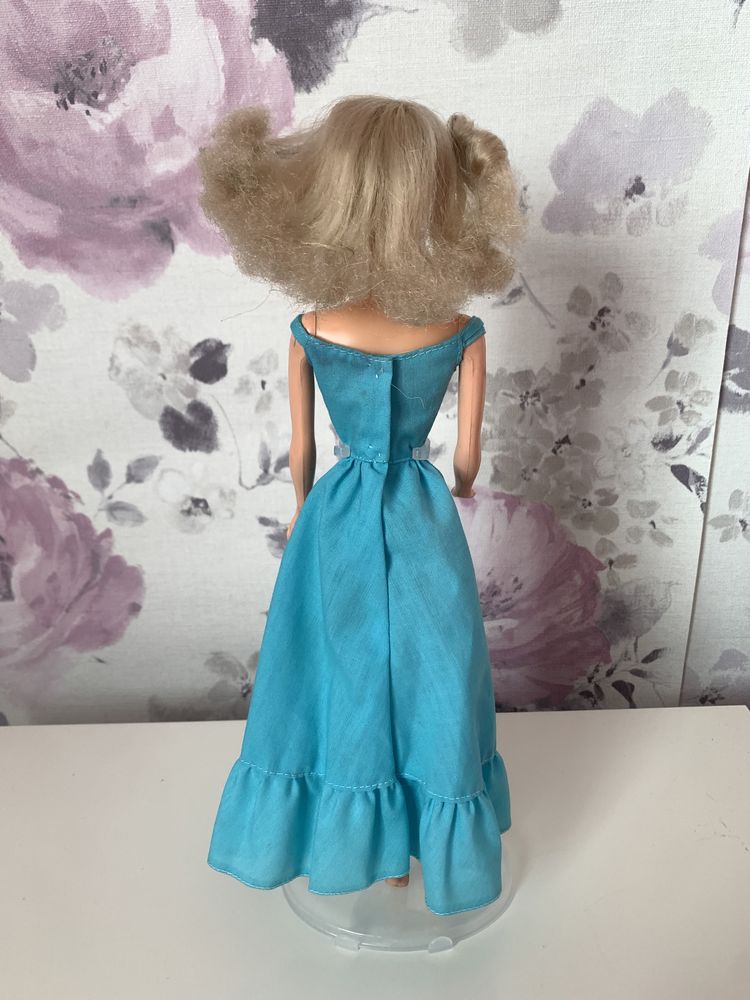 Barbie - Deluxe quic curl Barbie 1975 vintage