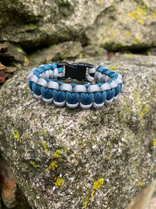 Pulseiras paracord