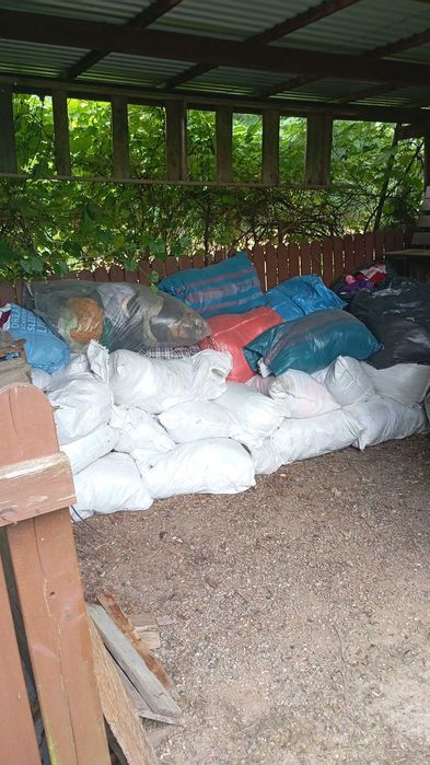 Używana dobra Odzież około 700kg po 1zł-1kg cena za całość