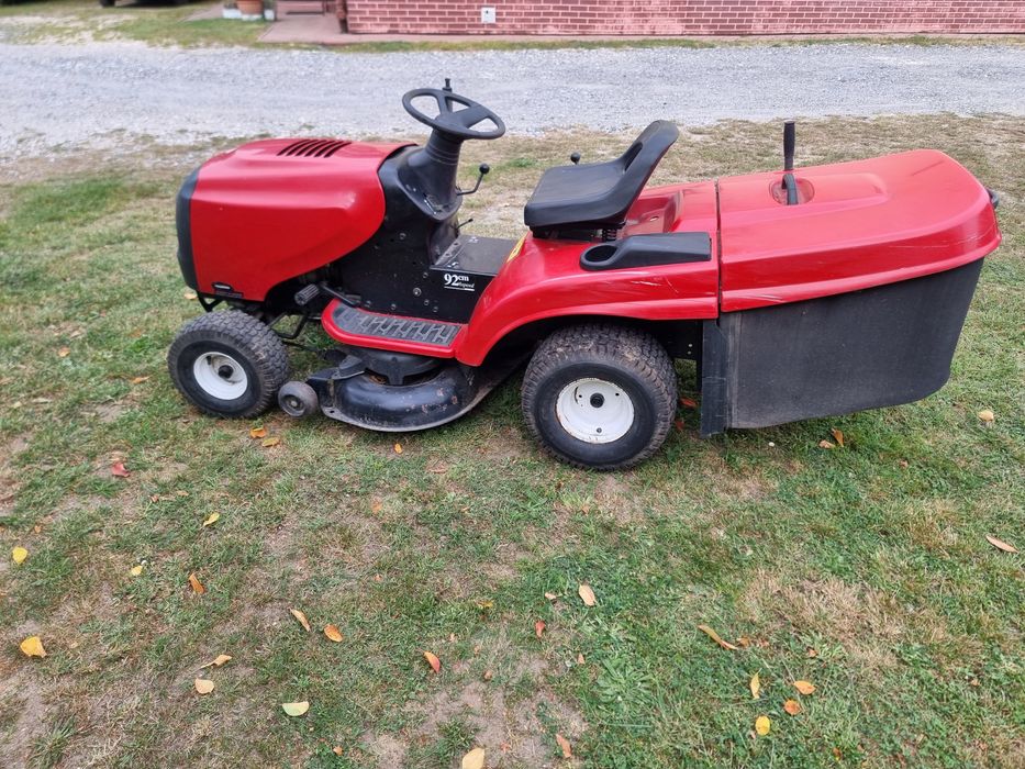 Traktorek kosiarka Uniropa Elektrolux Husqvarna USA z koszem